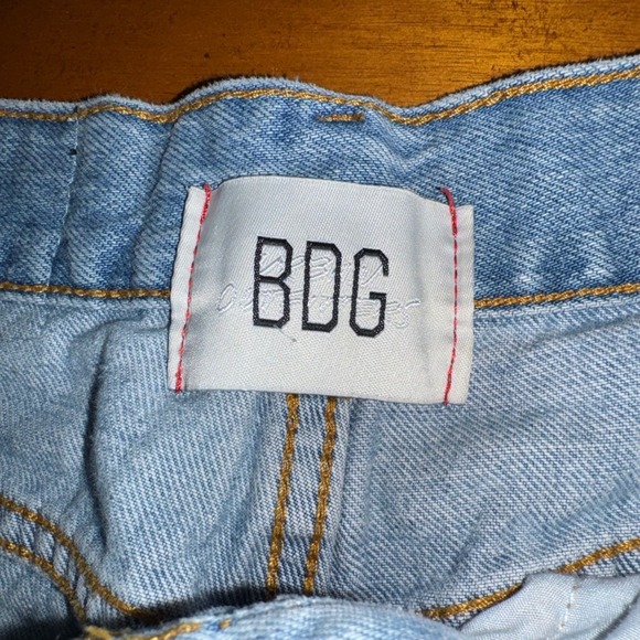 BDG Urban Outfitters Wide Leg Jeans Rips Daisy Patches Skater Baggy 26 - Picture 12 of 14